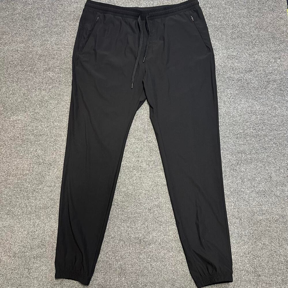 UNRL Men’s In-Flex Joggers Quick Dry Taper Fit Pull On Performance Pants XL